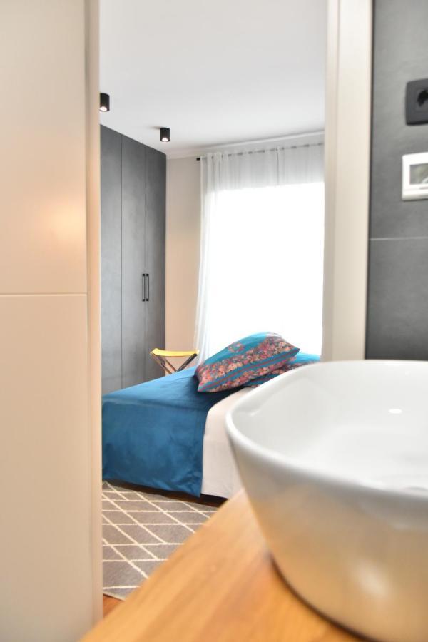 Lux Luna Apartments & Rooms Old Town Zadar Bagian luar foto