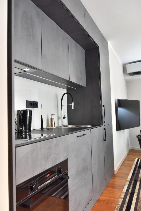 Lux Luna Apartments & Rooms Old Town Zadar Bagian luar foto